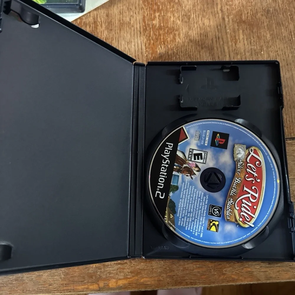Let's Ride! Silver Buckle Stables PlayStation 2 Video Game E